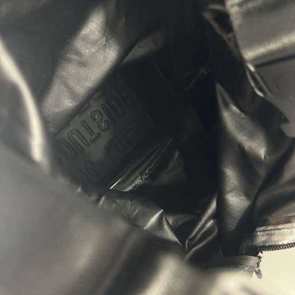 NWOT WaterSeals Edge Back Pack with Secura Lock Technology, Black - Picture 13 of 14